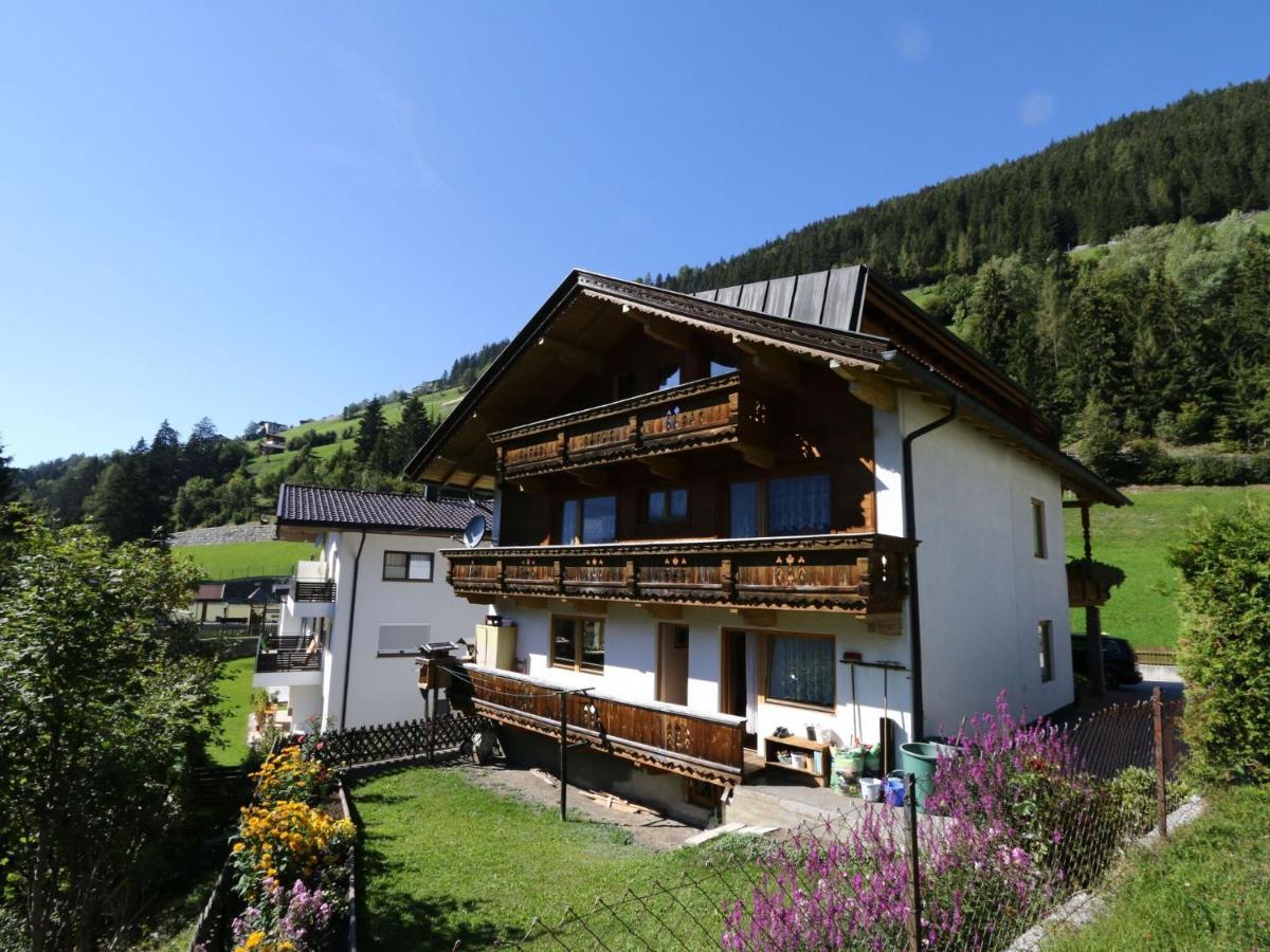 Apartment In Mayrhofen In The Mountains Exterior photo