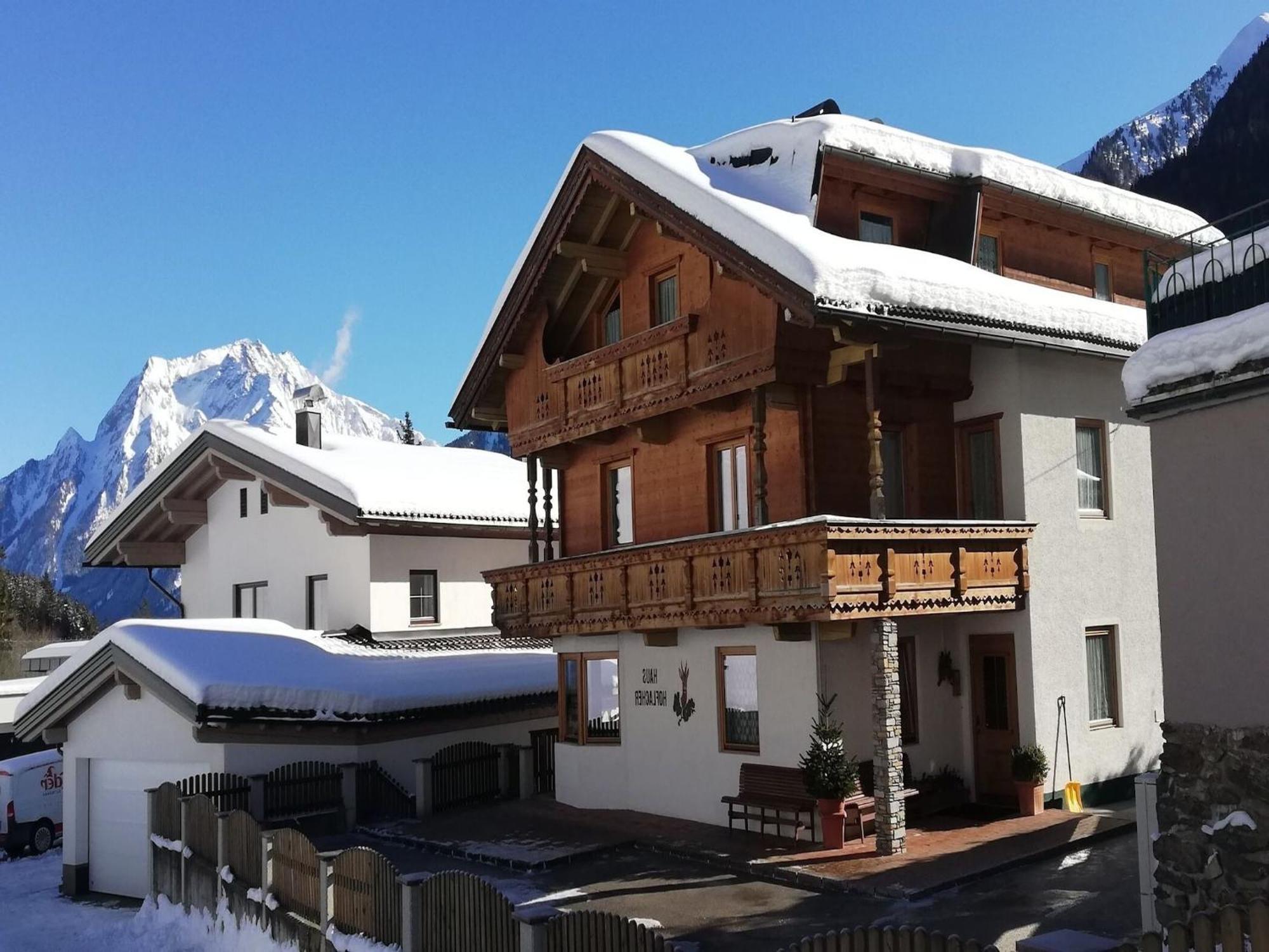 Apartment In Mayrhofen In The Mountains Exterior photo